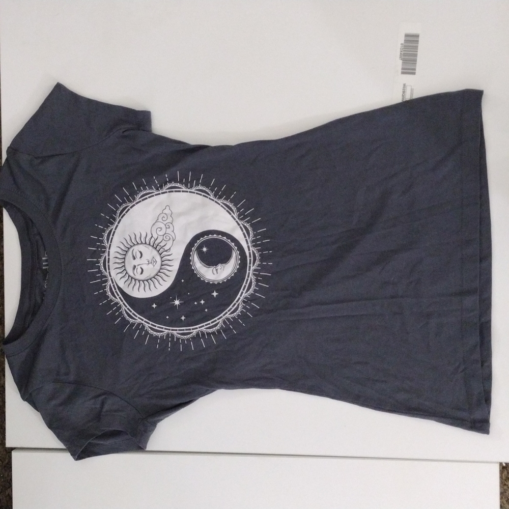 grey wound up small young yang sun and moon